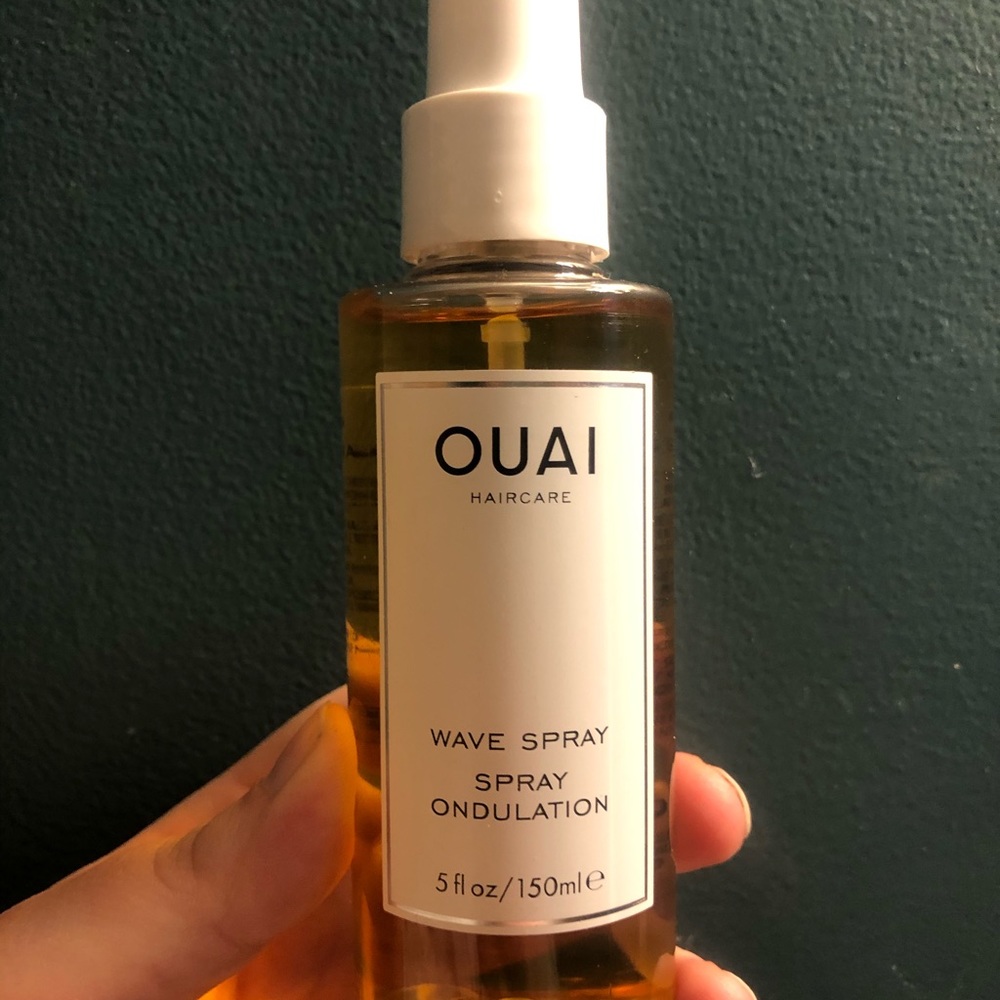 Ouai wave spray